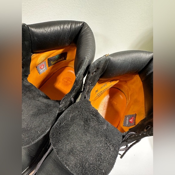 Timberland Premium 6” Black women’s size 7 Classic boots - Picture 2 of 7